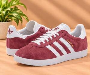 NWT Adidas Gazelle Athletic Shoe Collegiate Burgundy /White /Gold Metallic-9 men